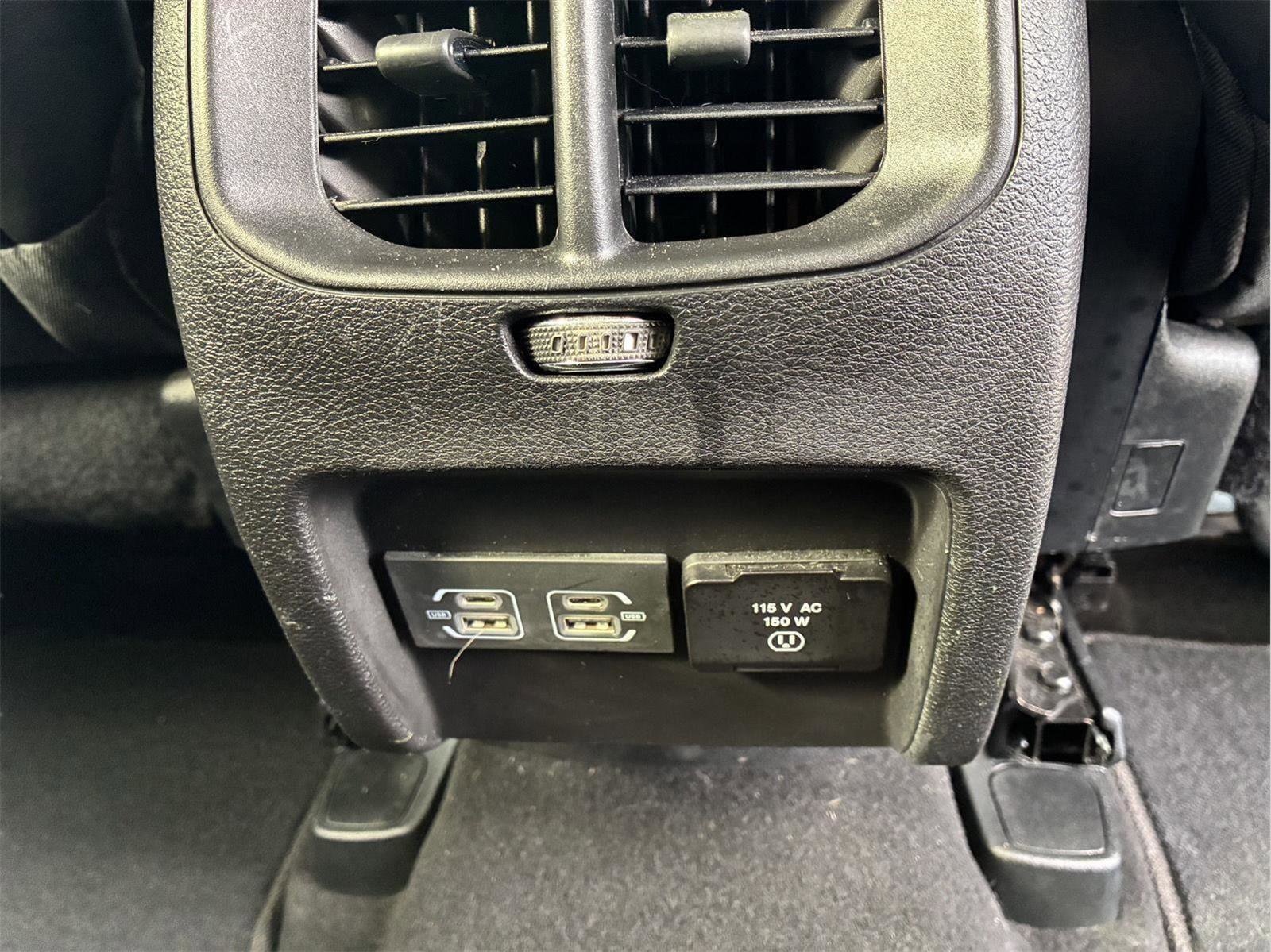 Used 2021 Jeep Cherokee Limited AWD/4WD image 15