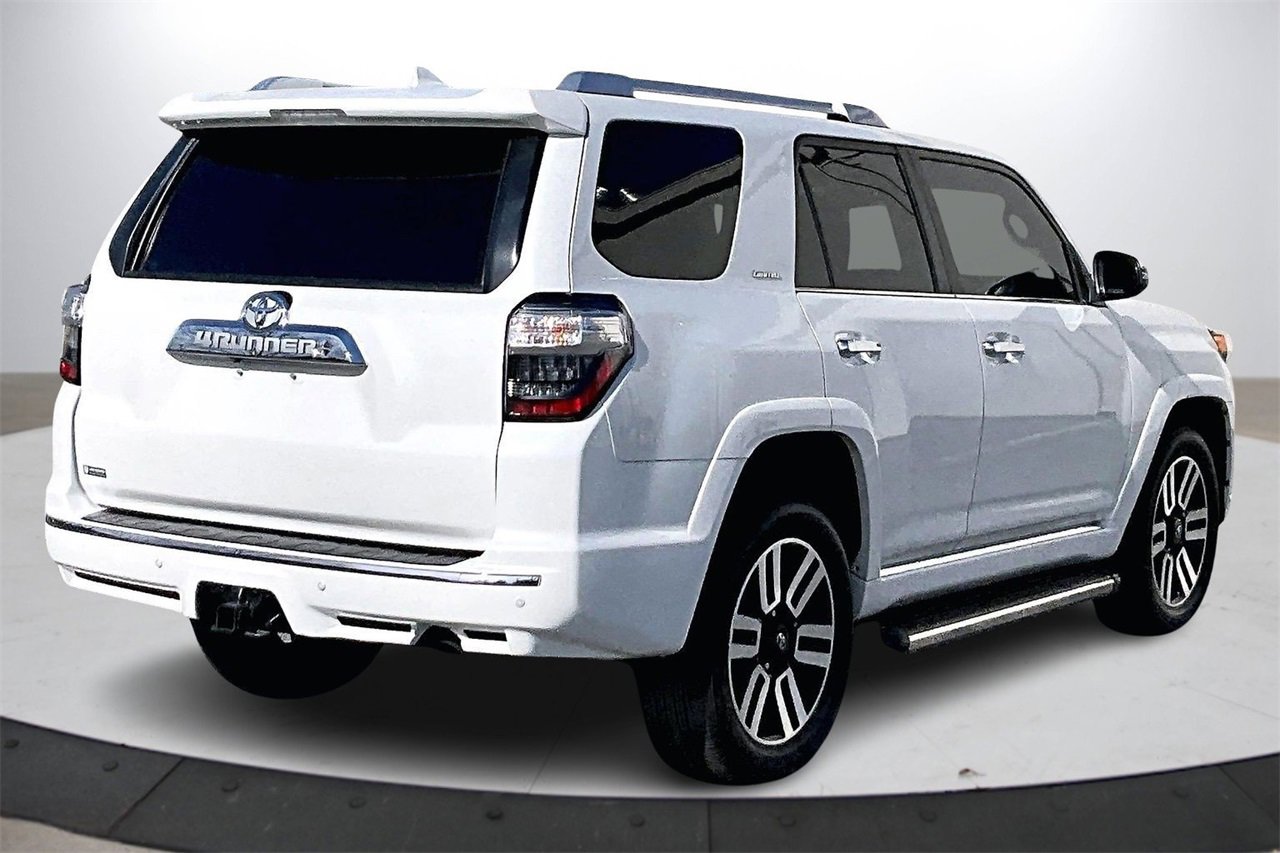 Used 2022 Toyota 4Runner Limited image 9