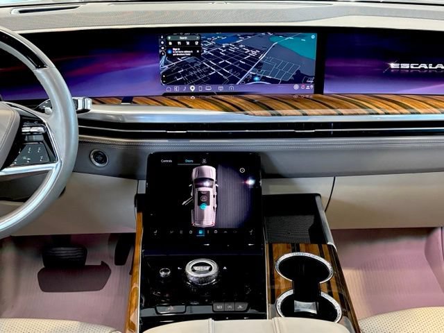Used 2025 Cadillac Escalade Sport Platinum AWD/4WD image 26