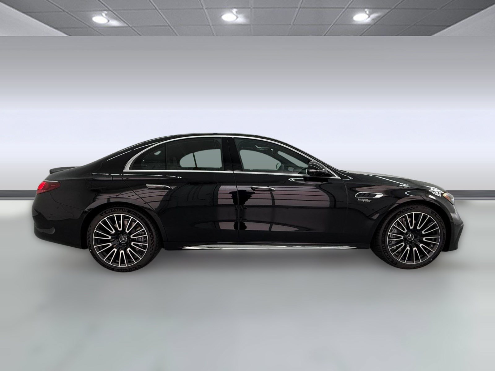 New 2026 Mercedes-Benz E 53 AMG e 4MATIC Sedan image 7