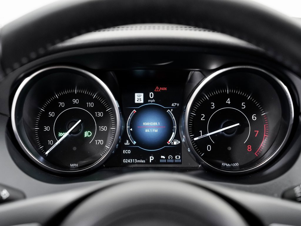 Used 2018 Jaguar E-PACE S image 14