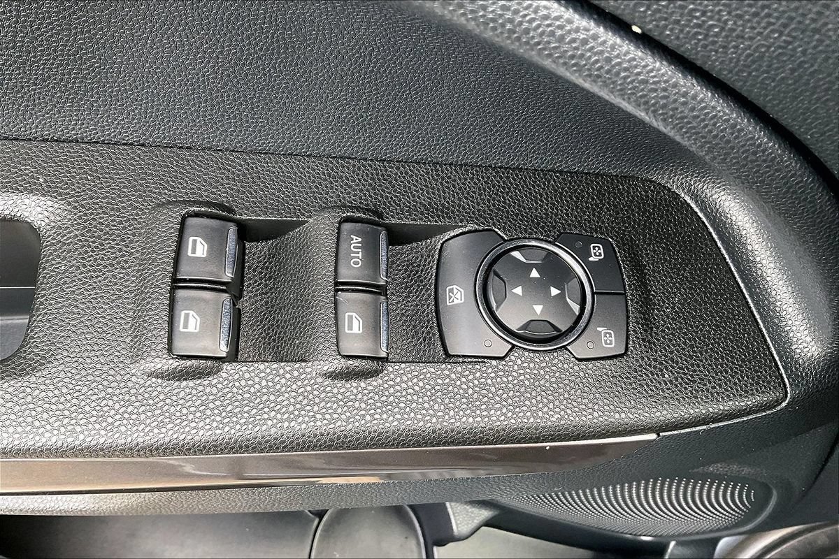 Used 2021 Ford EcoSport SE FWD image 17