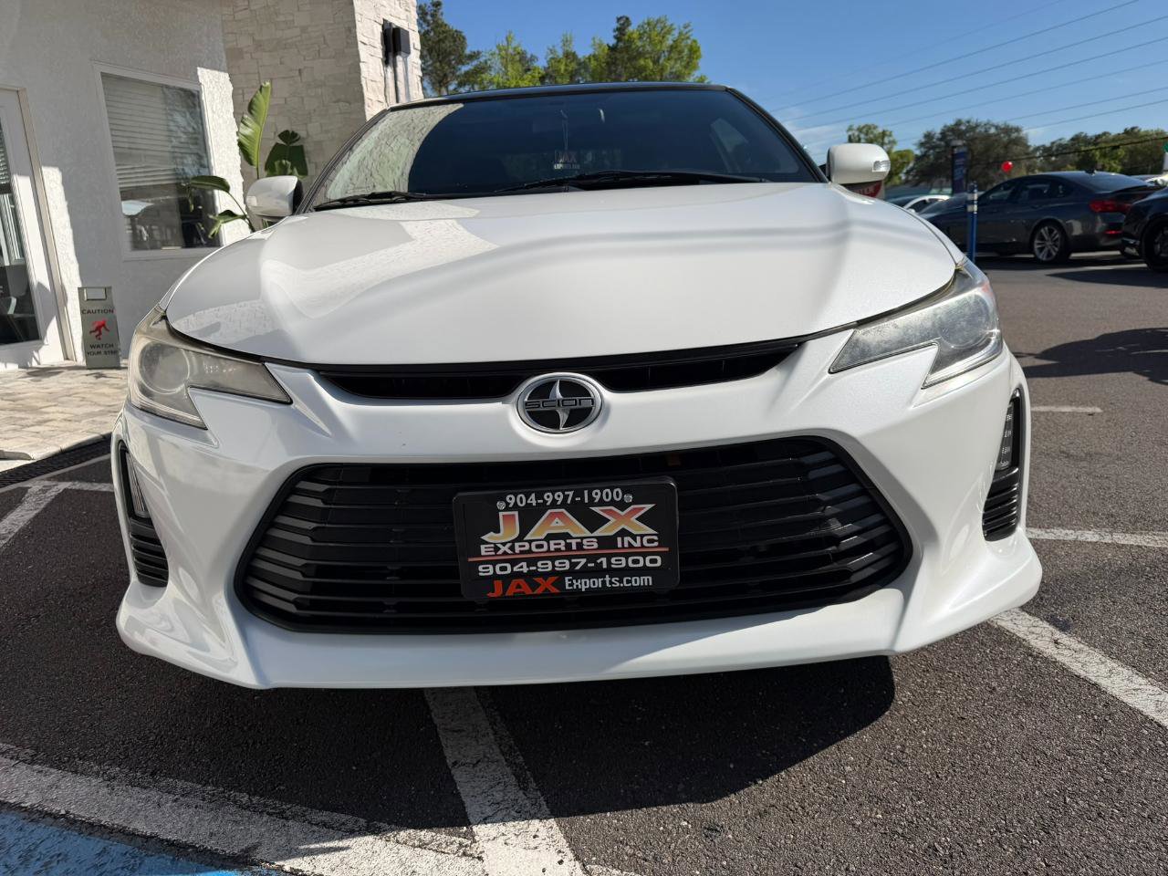 Used 2015 Scion tC 2D Hatchback image 4