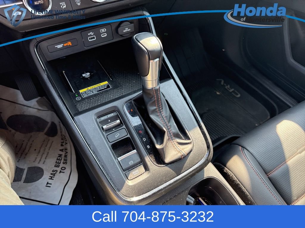 Used 2025 Honda CR-V Sport-L image 32