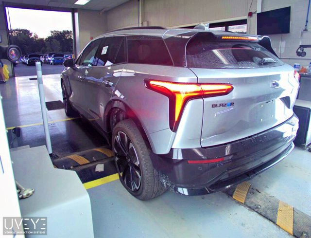 Used 2024 Chevrolet Blazer EV RS AWD/4WD image 11