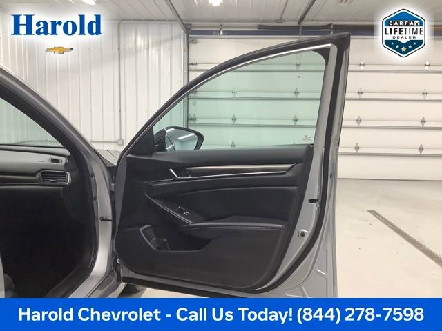 Used 2022 Honda Accord Sport image 10