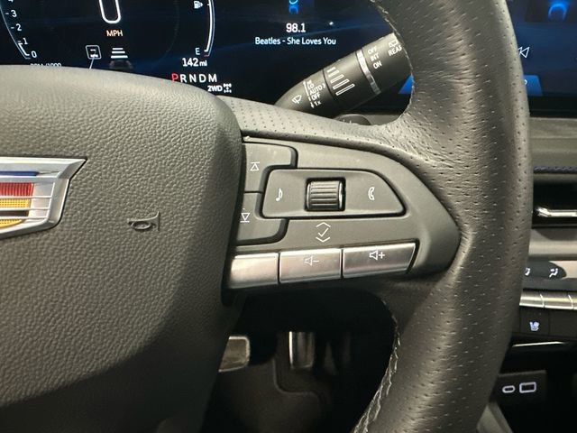 Used 2024 Cadillac XT4 Sport image 13