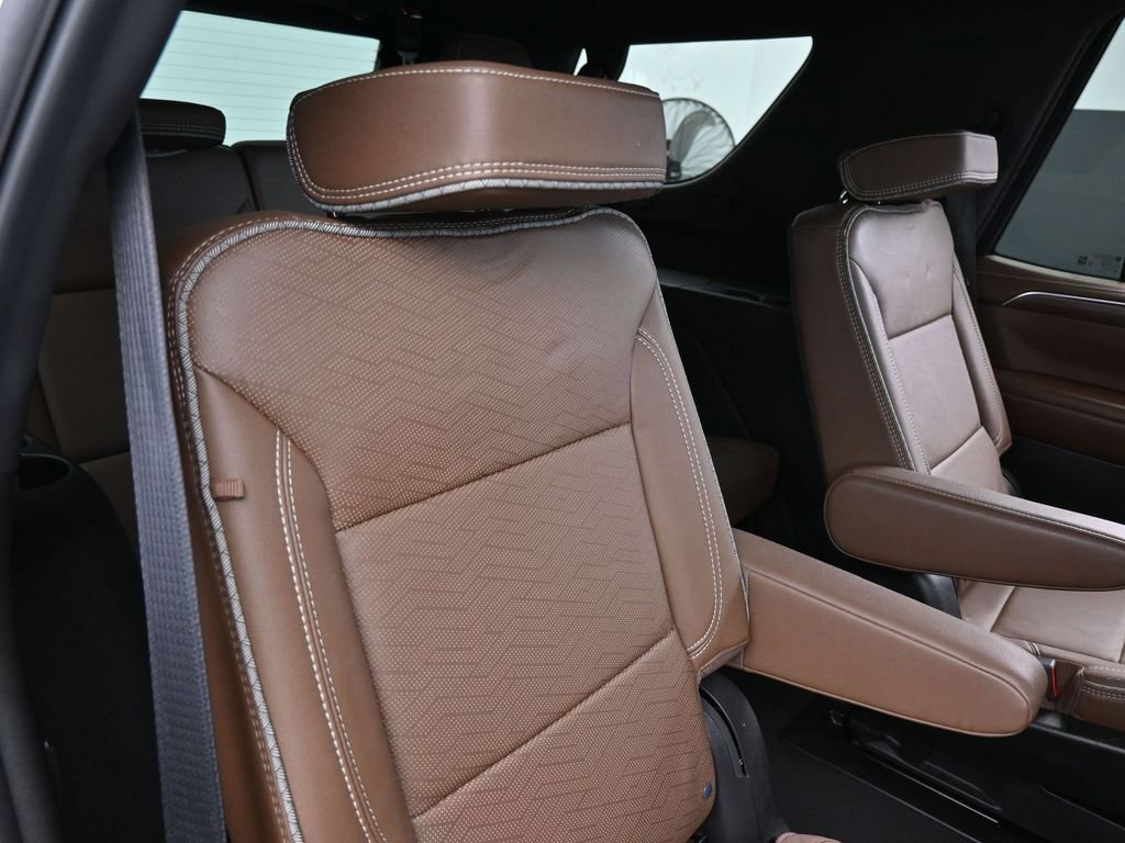 Used 2024 Chevrolet Tahoe High Country image 42