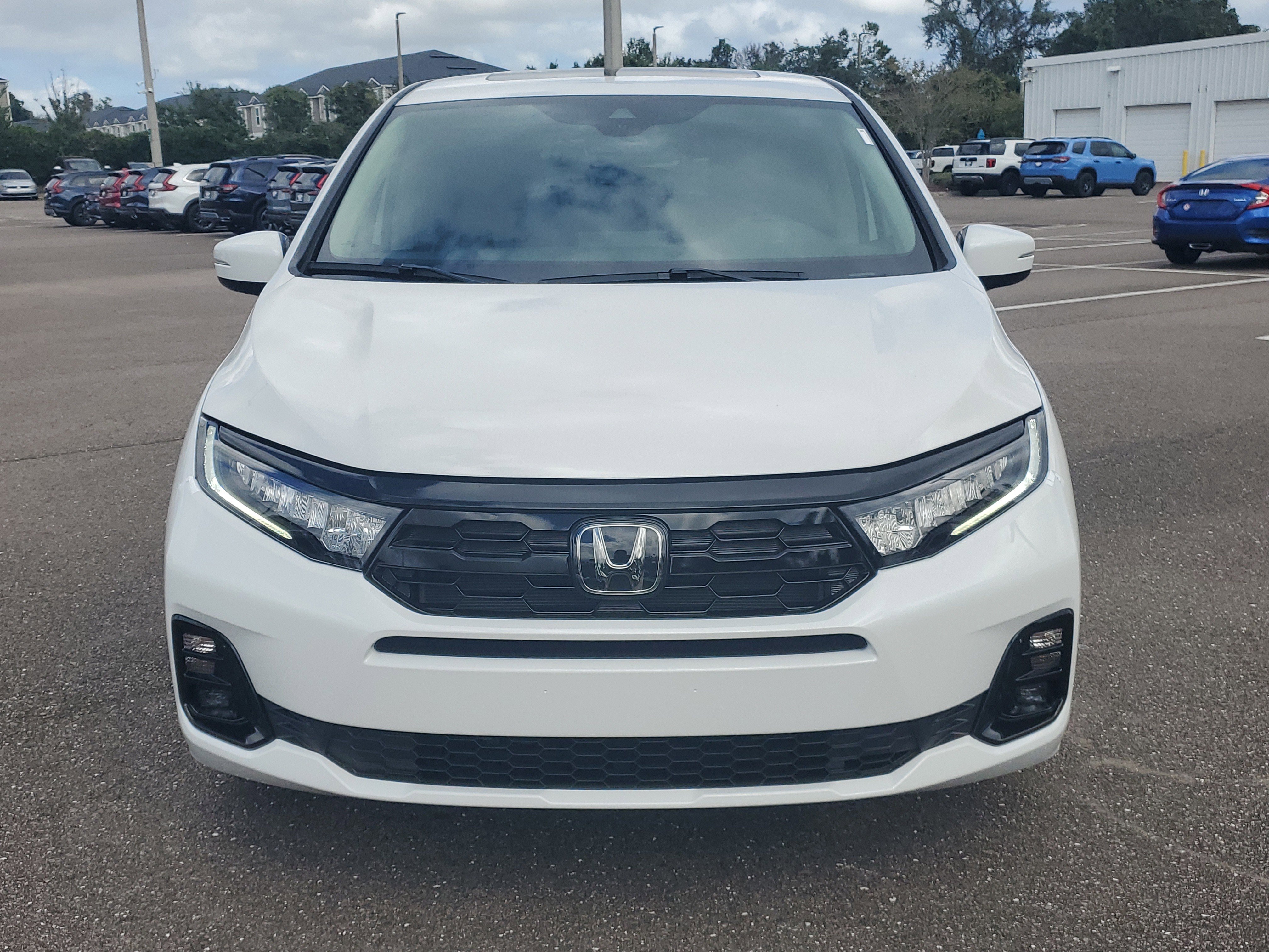 New 2026 Honda Odyssey Elite image 5