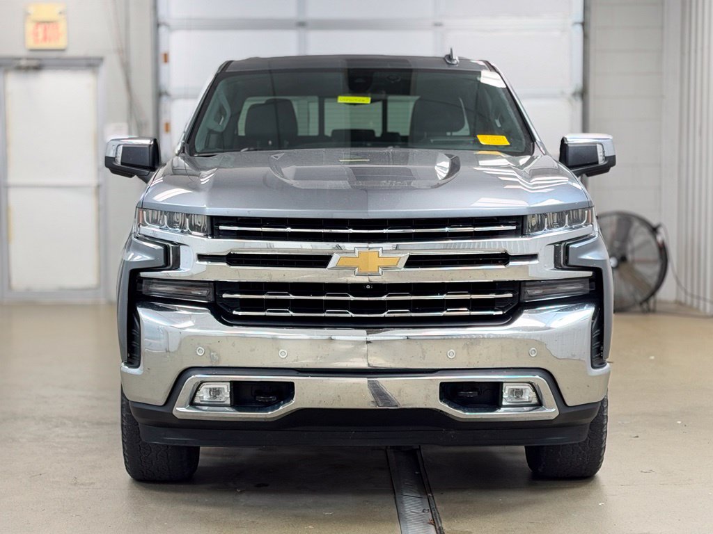 Used 2021 Chevrolet Silverado 1500 LTZ w/ LTZ Premium Package AWD/4WD image 2