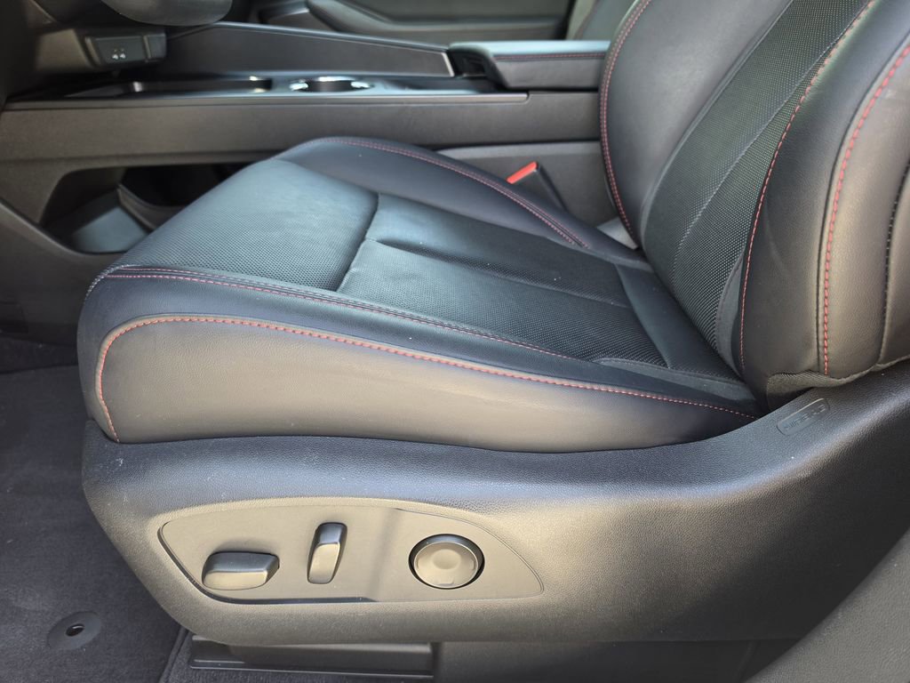 Used 2024 Acura ZDX A-Spec image 14