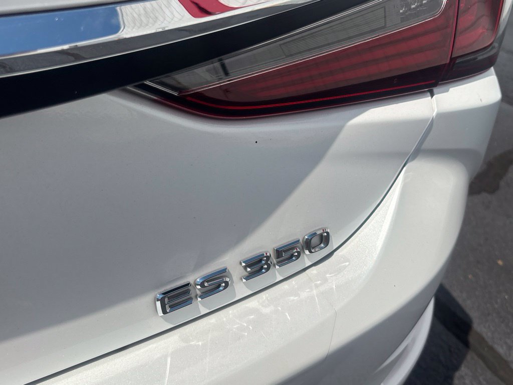 Used 2023 Lexus ES 350 w/ Premium Package FWD image 35