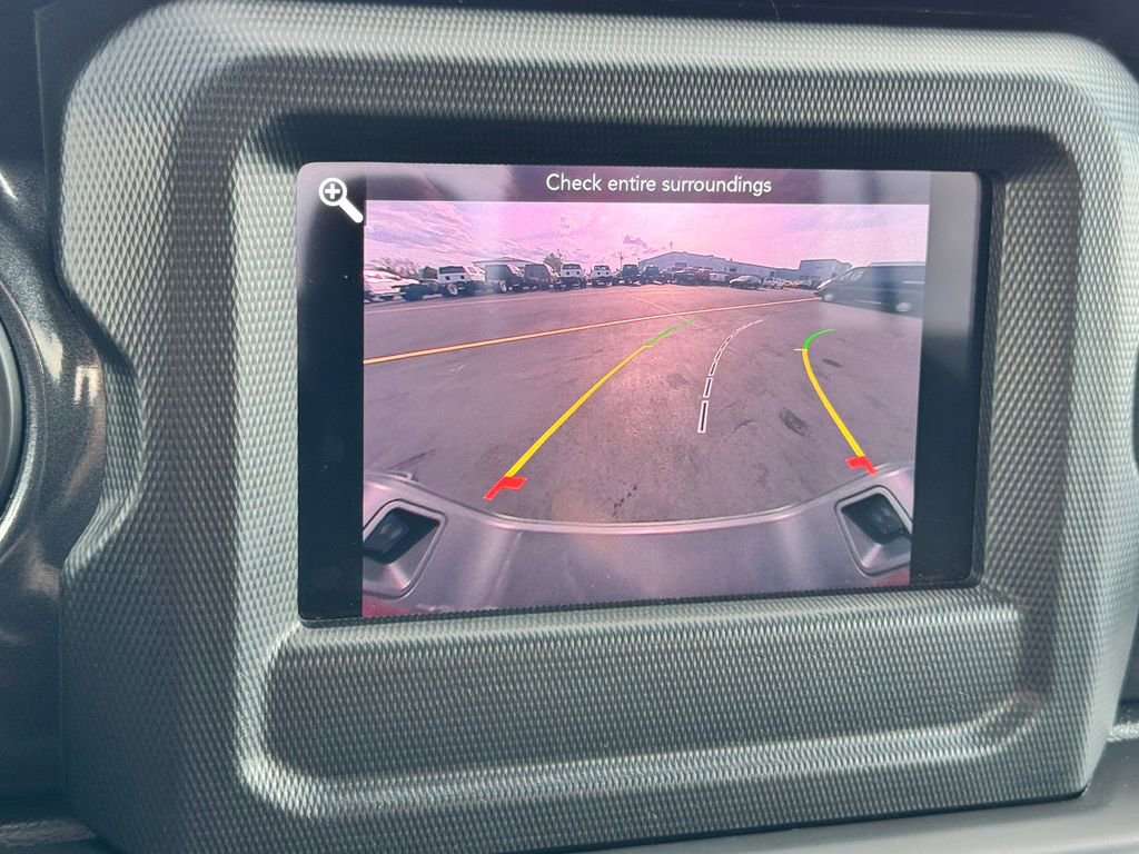 Used 2022 Jeep Gladiator Sport AWD/4WD image 31