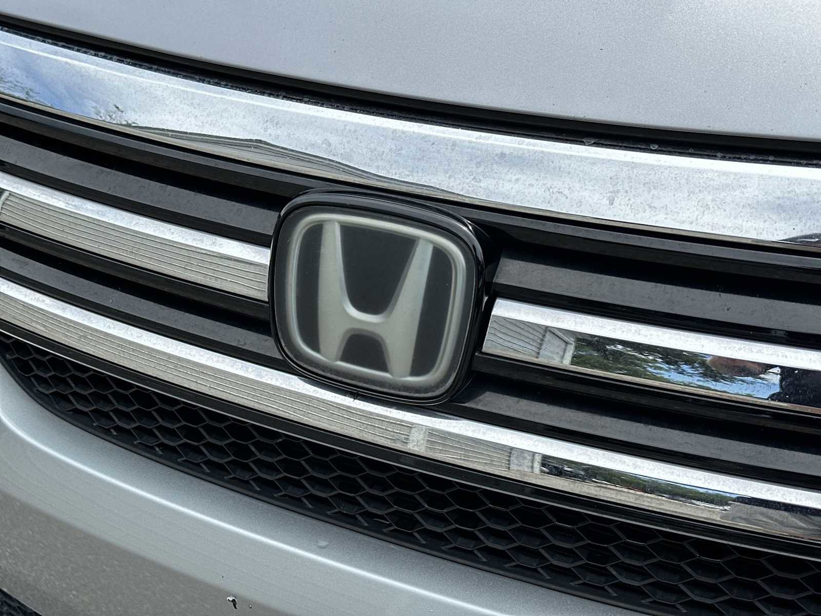 Used 2018 Honda Pilot Elite image 10