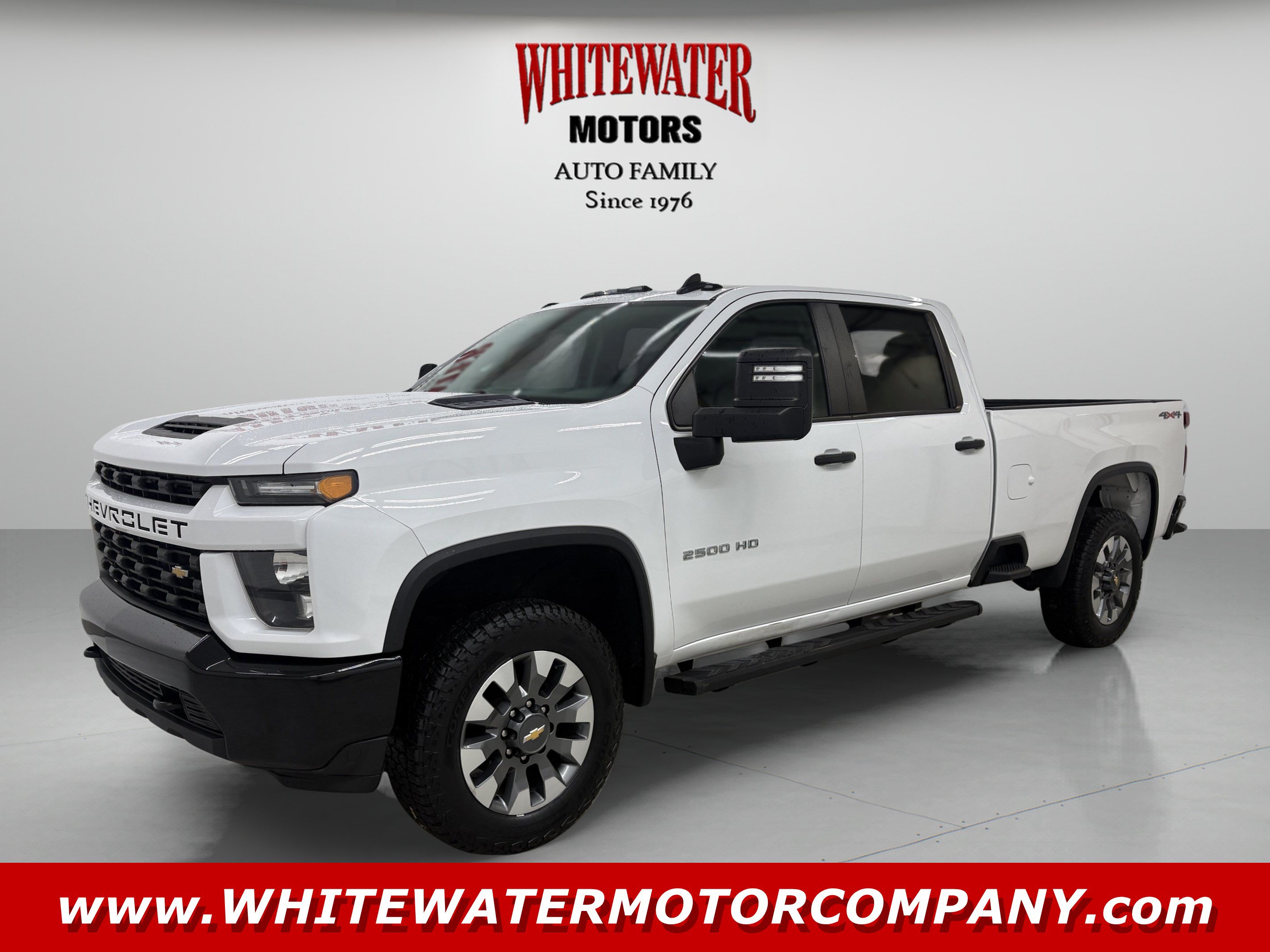 Used 2023 Chevrolet Silverado 2500 Custom w/ Custom Convenience Package AWD/4WD image 1