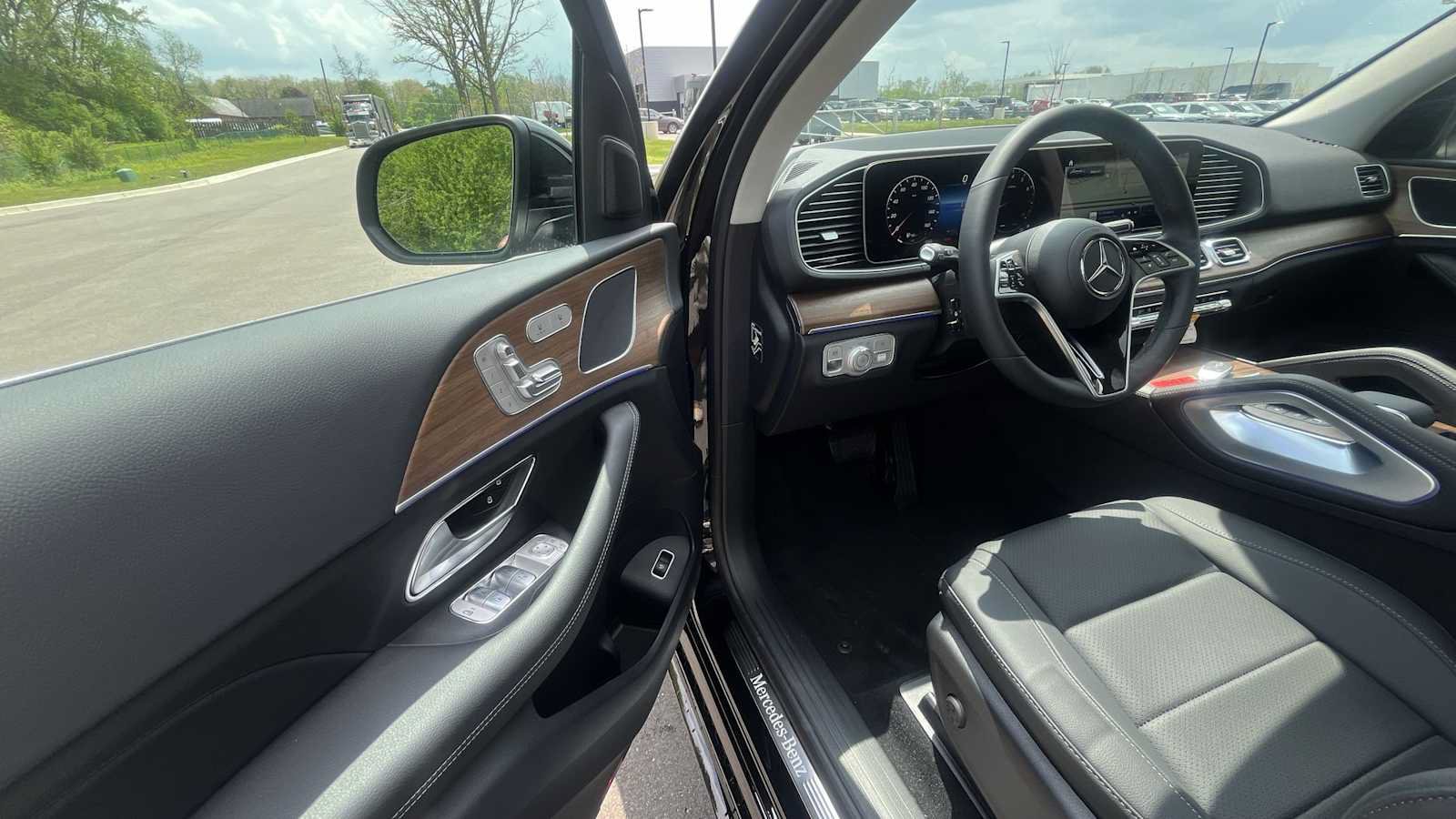 New 2026 Mercedes-Benz GLE 350 4MATIC image 16