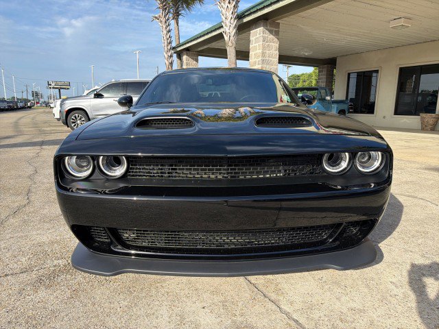 Used 2022 Dodge Challenger SRT Hellcat w/ Plus Package RWD image 14