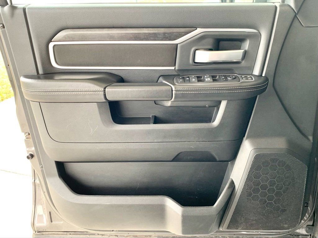 Used 2024 RAM 2500 Big Horn image 13