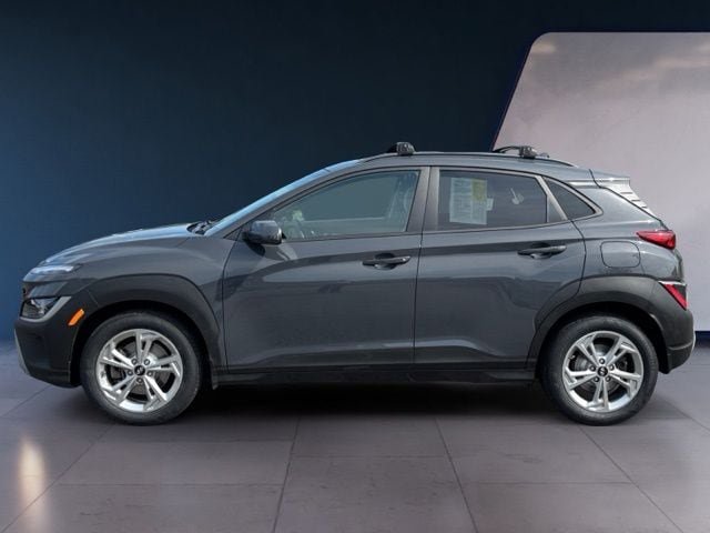 Used 2023 Hyundai Kona SEL w/ Convenience Package AWD/4WD image 2