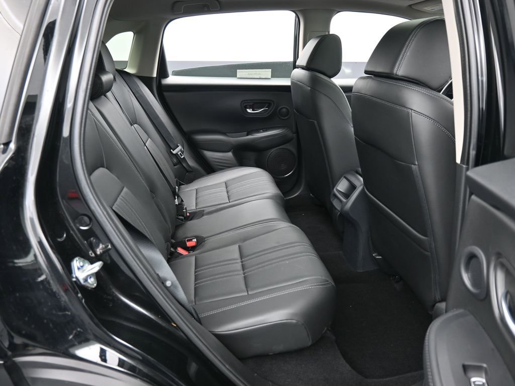 Certified 2025 Honda HR-V EX-L image 37
