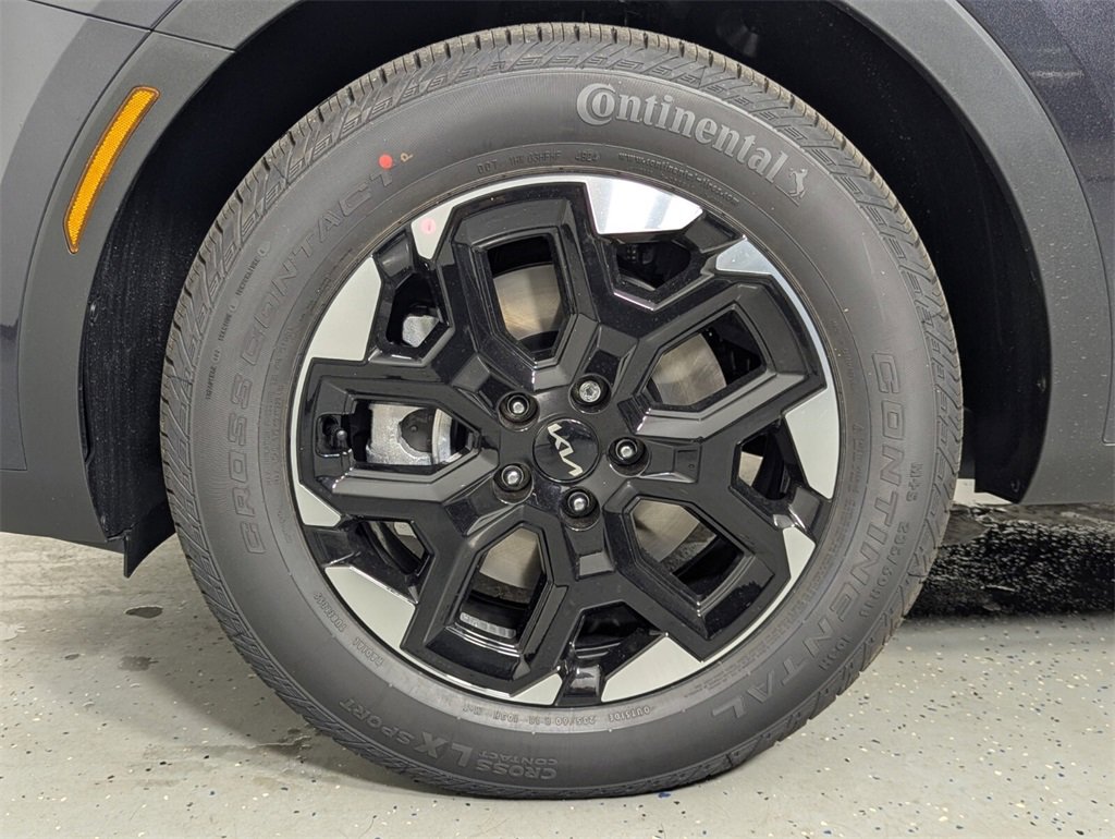 New 2026 Kia Sorento S image 9