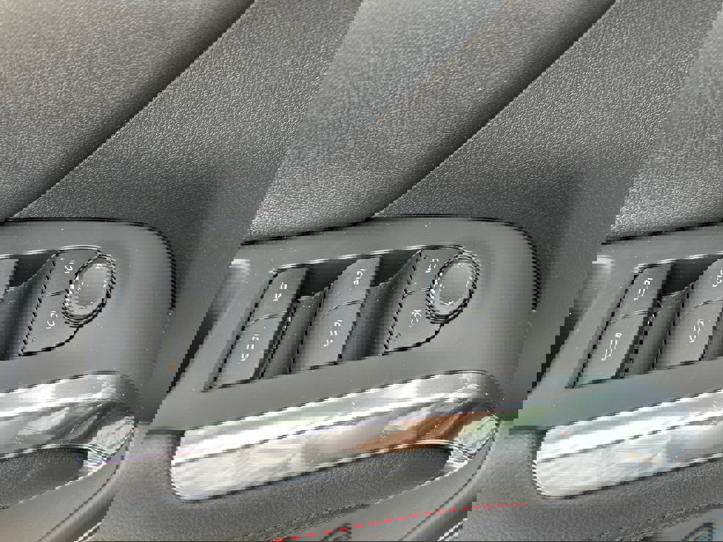 Used 2024 Chevrolet Traverse Z71 w/ Enhanced Driving Package AWD/4WD image 15