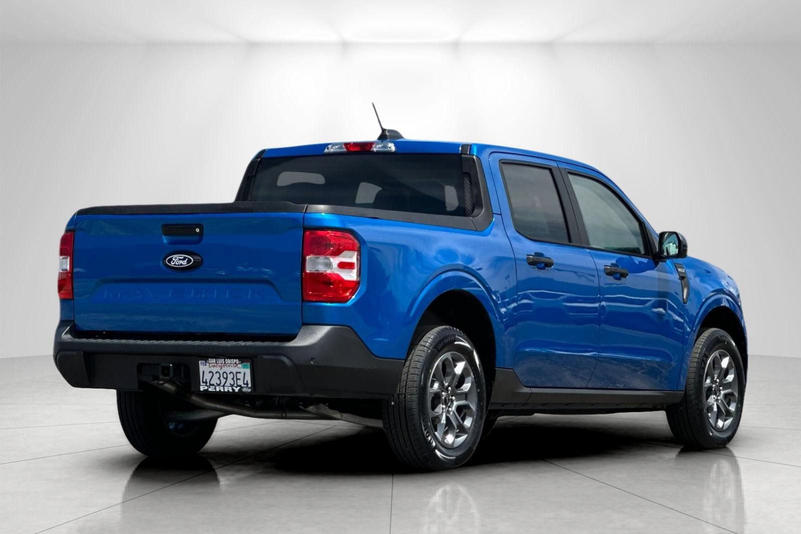 Used 2025 Ford Maverick XLT w/ XLT Luxury Package AWD/4WD image 3