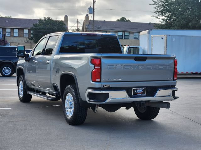 Used 2025 Chevrolet Silverado 2500 LTZ w/ LTZ Convenience Package AWD/4WD image 3