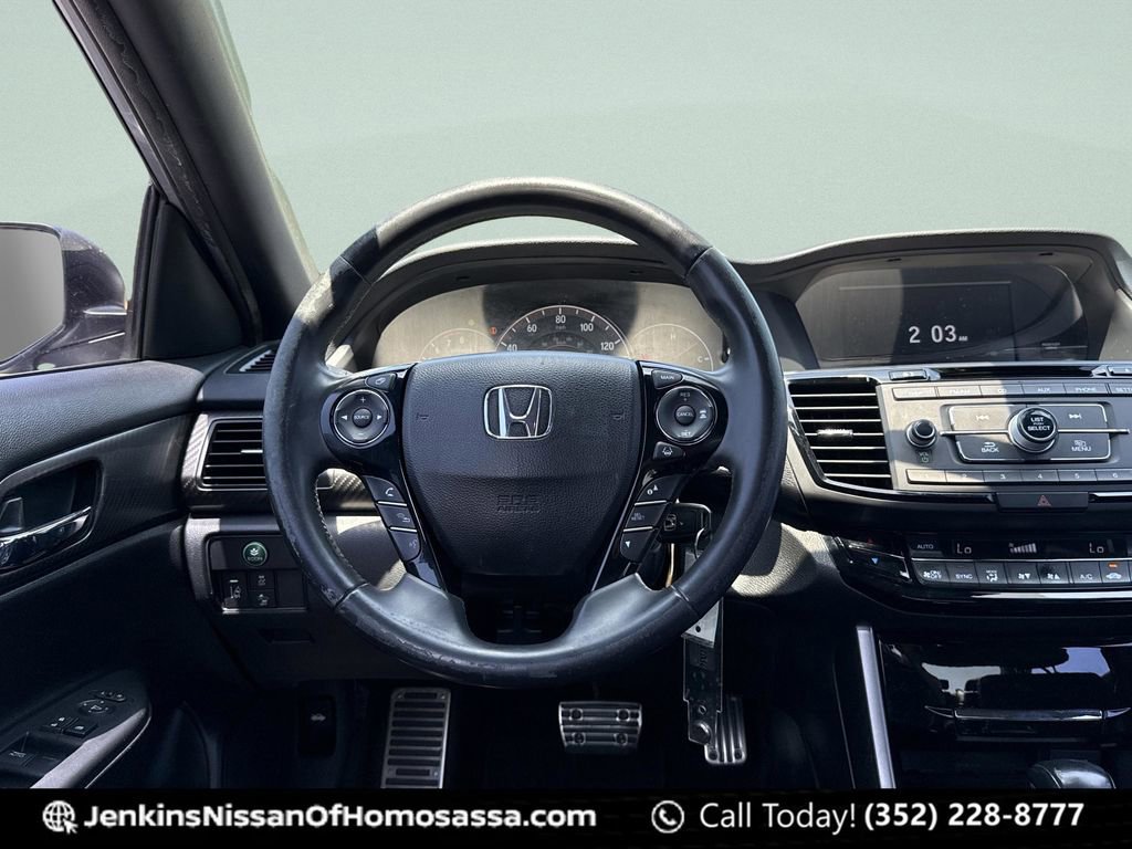 Used 2016 Honda Accord Sport image 21