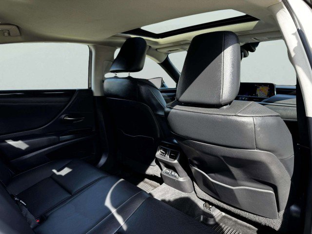 Used 2021 Lexus ES 250 w/ Premium Package image 45