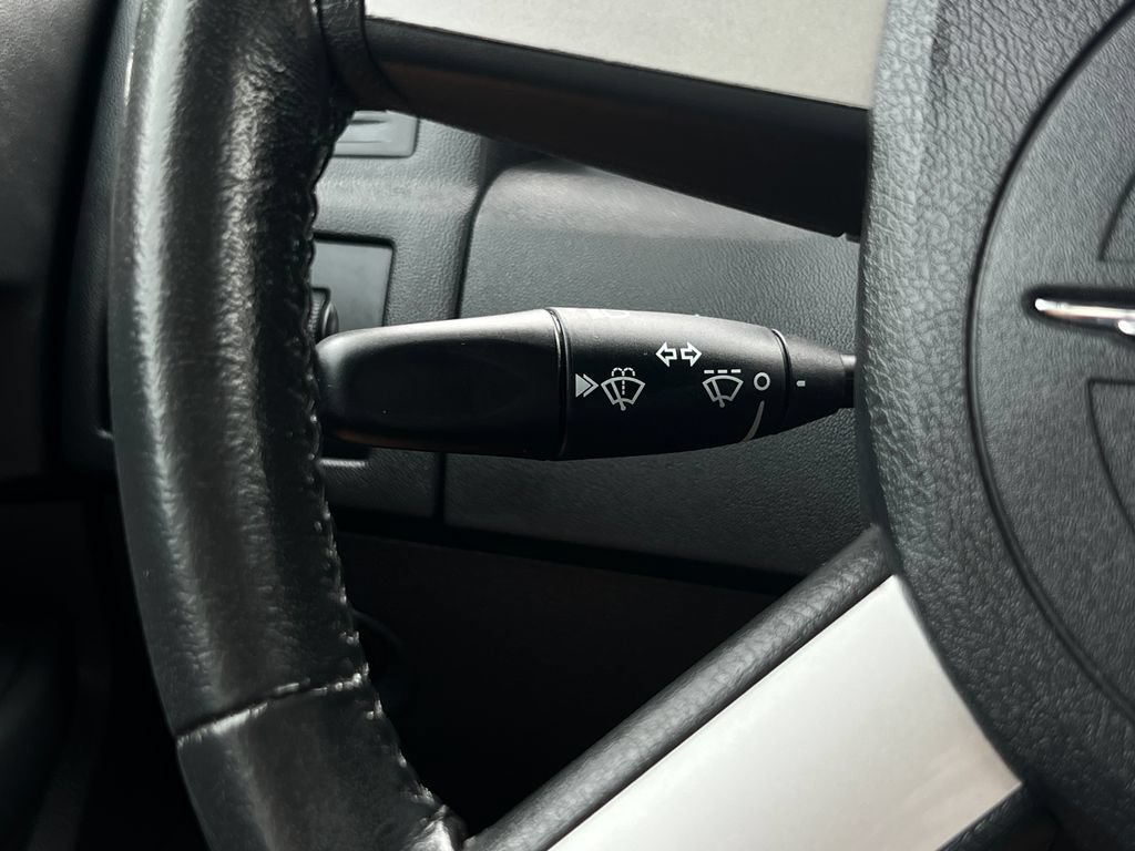 Used 2010 Chrysler 300 Touring RWD image 26