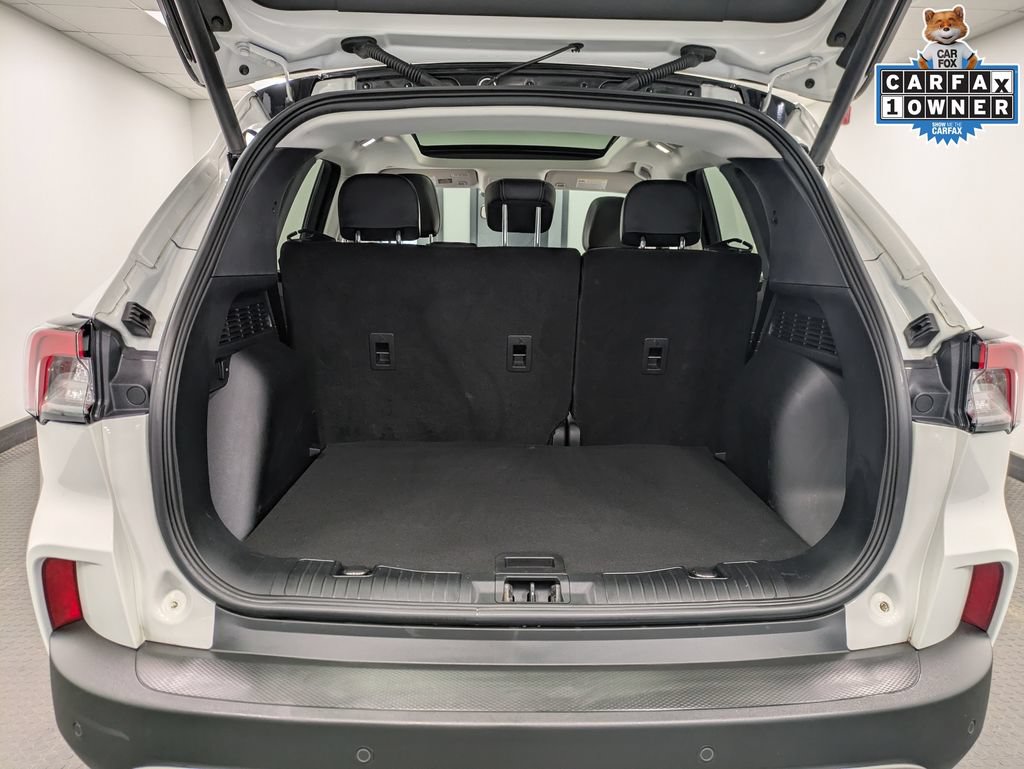 Used 2022 Ford Escape Titanium w/ Titanium Elite Package AWD/4WD image 25