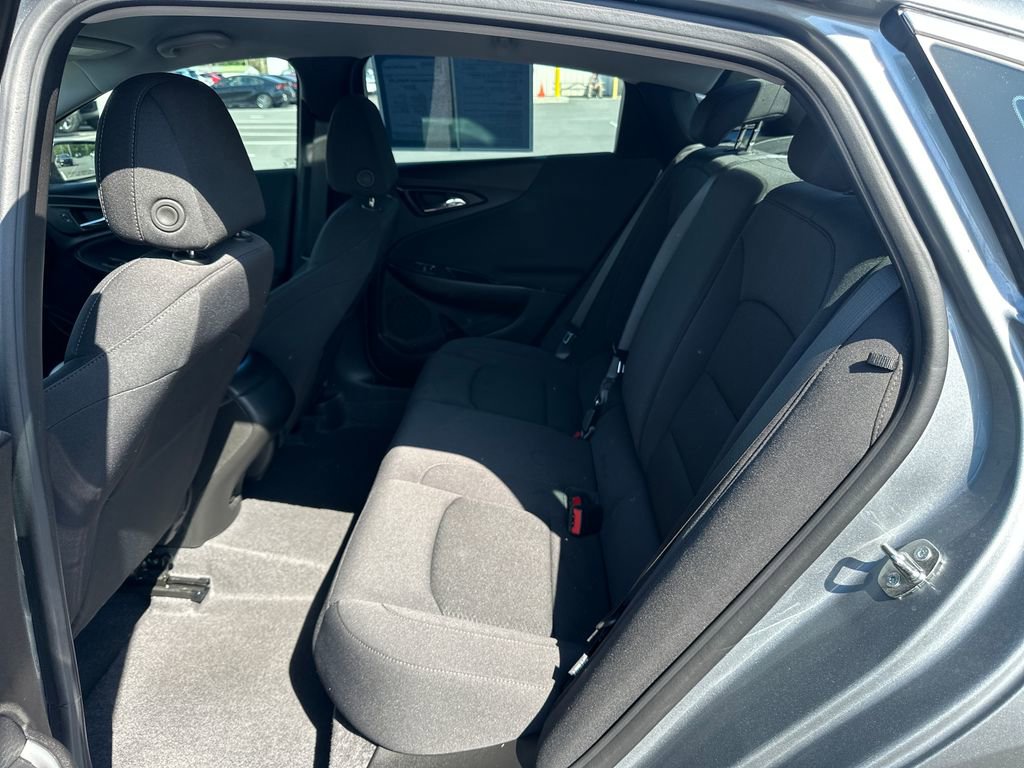 Used 2024 Chevrolet Malibu RS FWD image 16