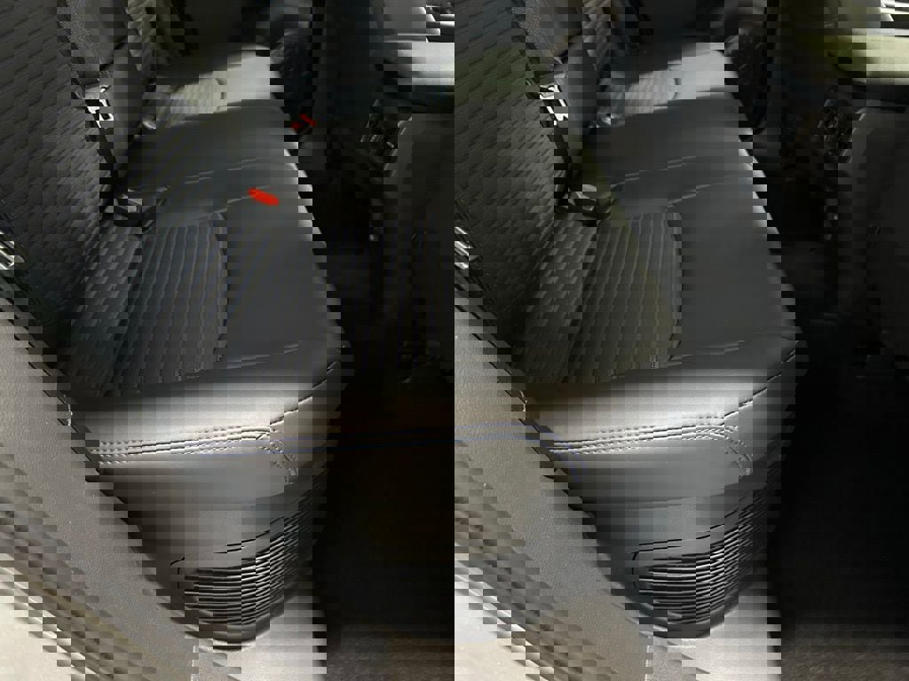 Used 2025 Toyota RAV4 XSE w/ Weather Package image 40