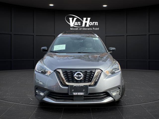 Used 2020 Nissan Kicks SR w/ Exterior Package image 21