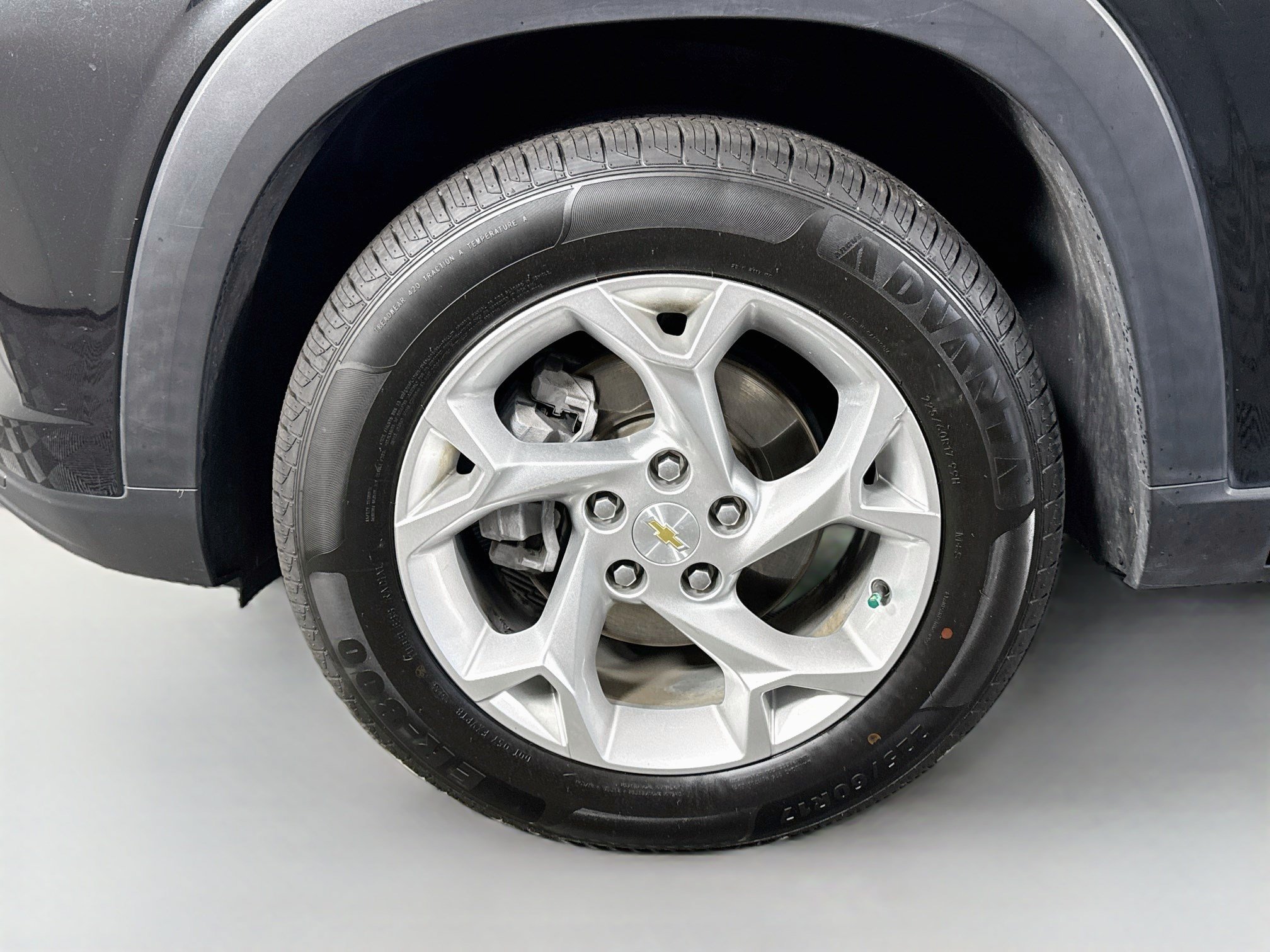 Used 2024 Chevrolet Trax LS w/ LS Convenience Package FWD image 37