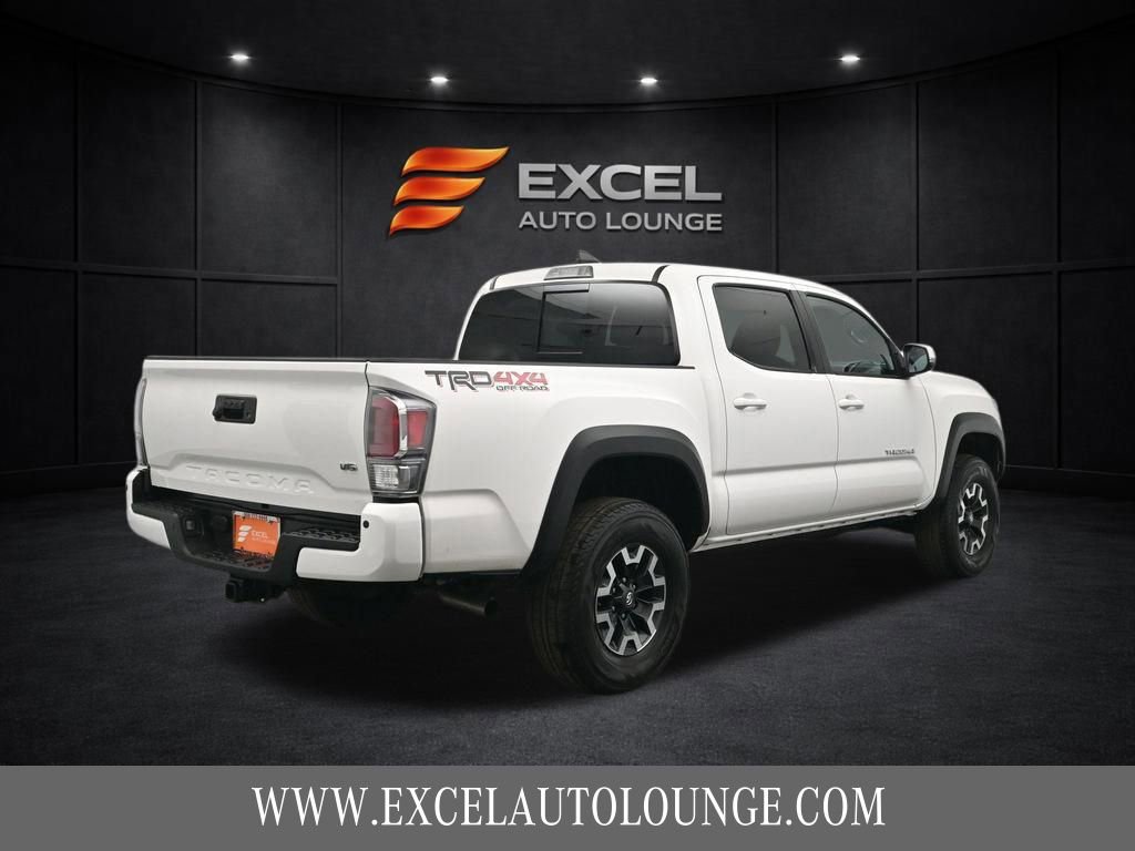Used 2023 Toyota Tacoma TRD Off-Road w/ Technology Package image 6