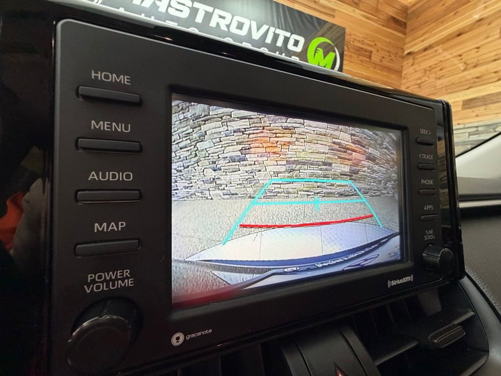 Used 2022 Toyota RAV4 XLE w/ Convenience Package image 22