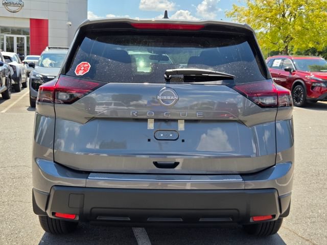 New 2026 Nissan Rogue SV FWD image 4