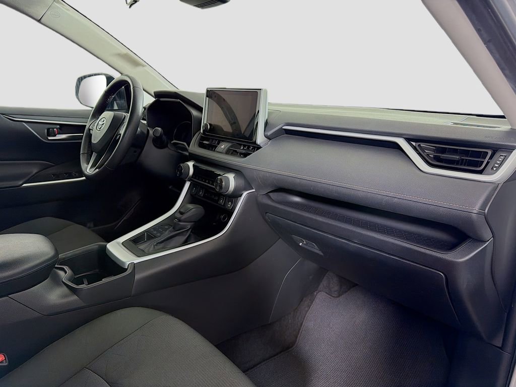 Used 2024 Toyota RAV4 XLE w/ Weather Package image 30