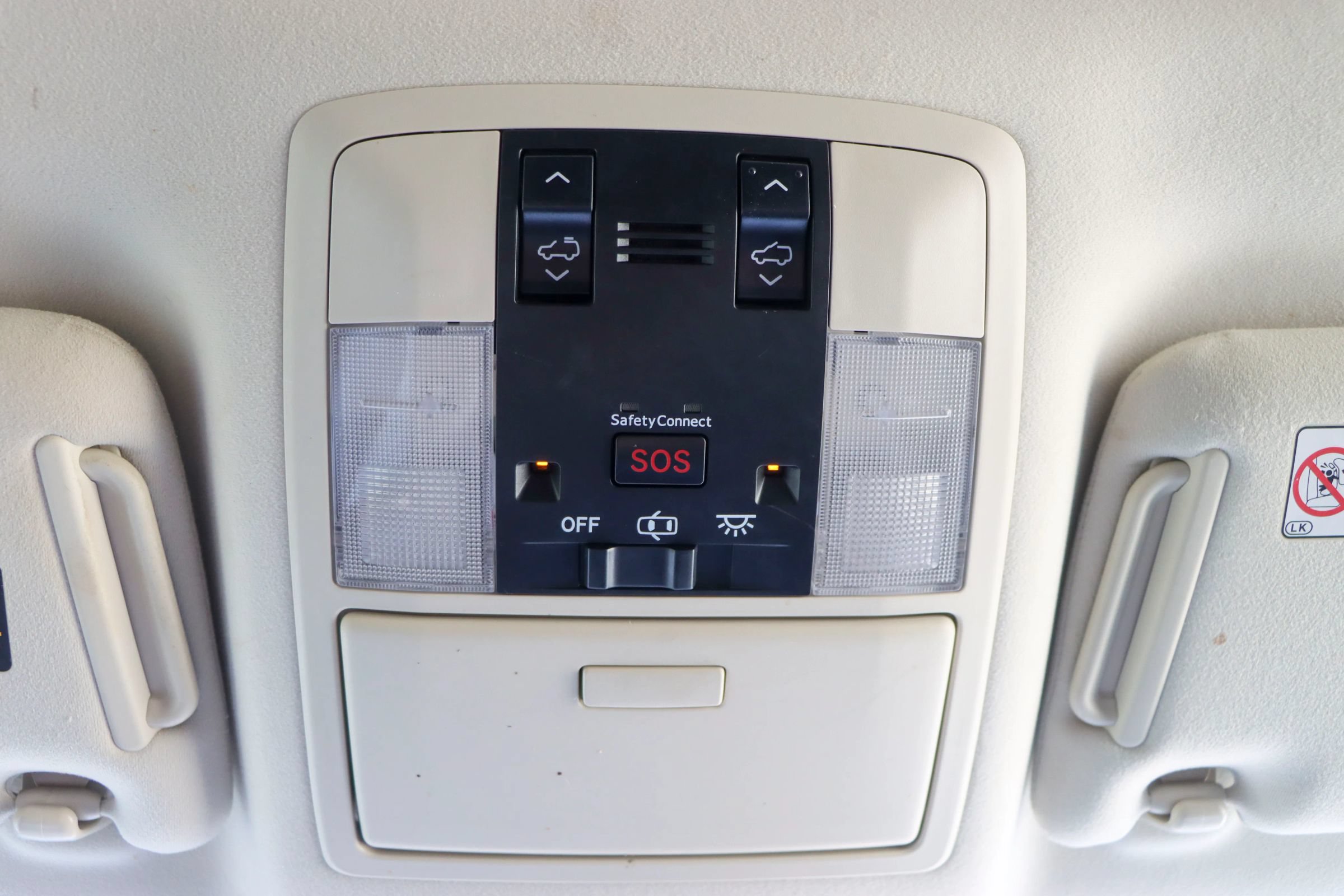 Used 2016 Lexus GX 460 w/ Premium Package AWD/4WD image 43