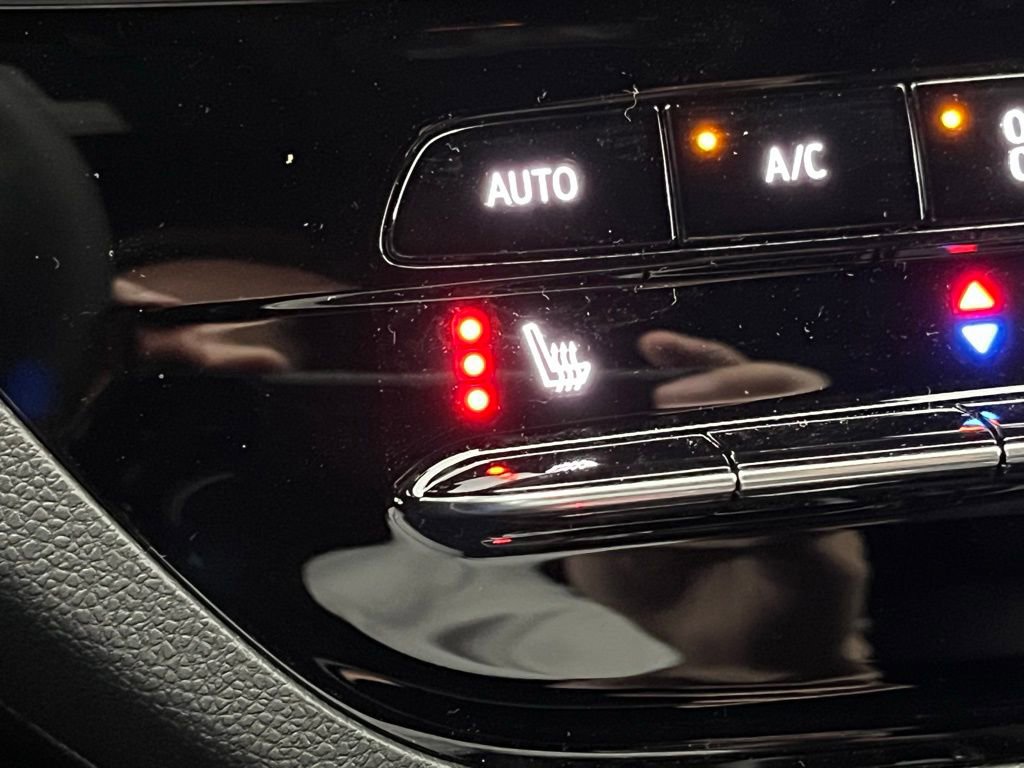New 2025 Buick Envista Avenir image 3