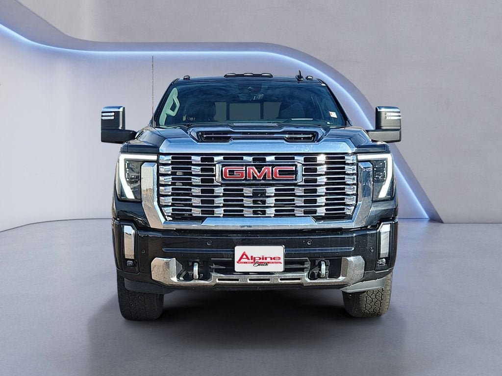 Used 2024 GMC Sierra 2500 Denali w/ Technology Package AWD/4WD image 8