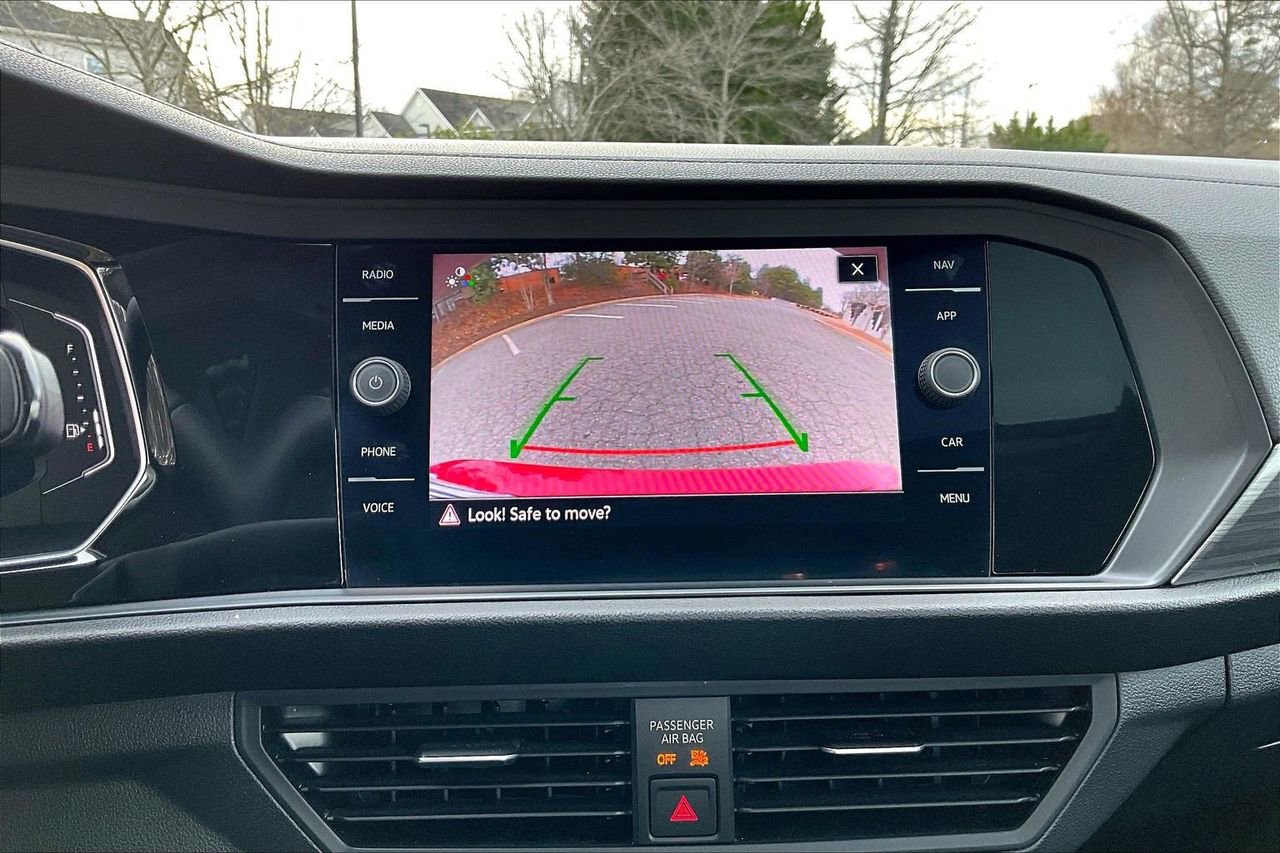 Used 2022 Volkswagen Jetta SEL image 14