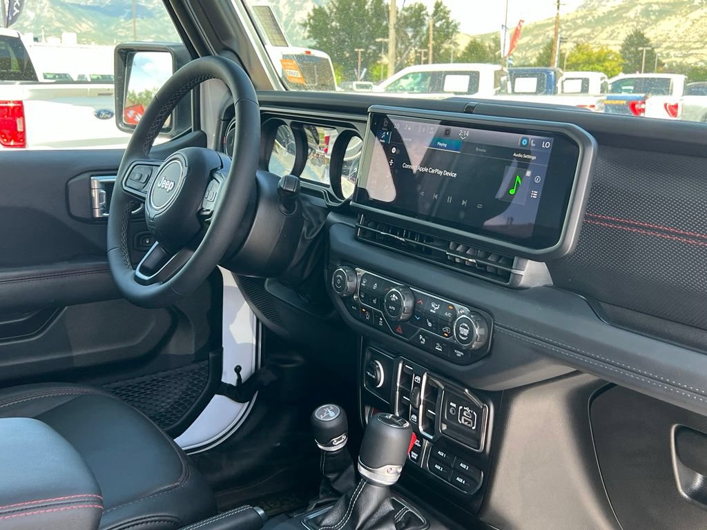 Used 2026 Jeep Gladiator Rubicon AWD/4WD image 17