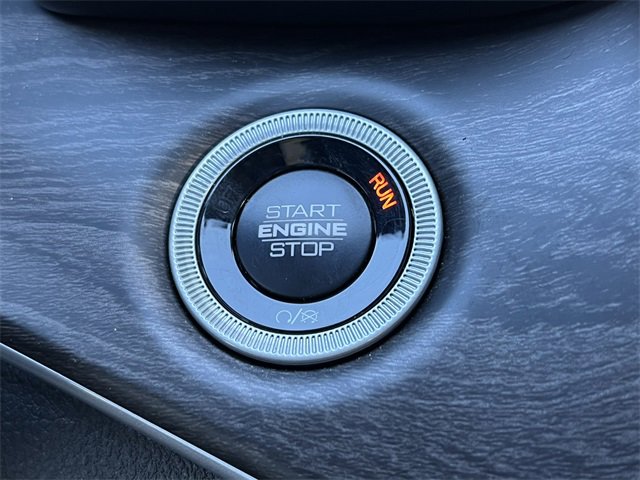 New 2025 Jeep Grand Cherokee L Limited w/ Trailer Tow Package image 29