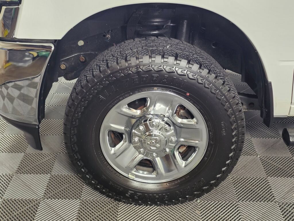 Used 2019 RAM 3500 Big Horn w/ Protection Group AWD/4WD image 9