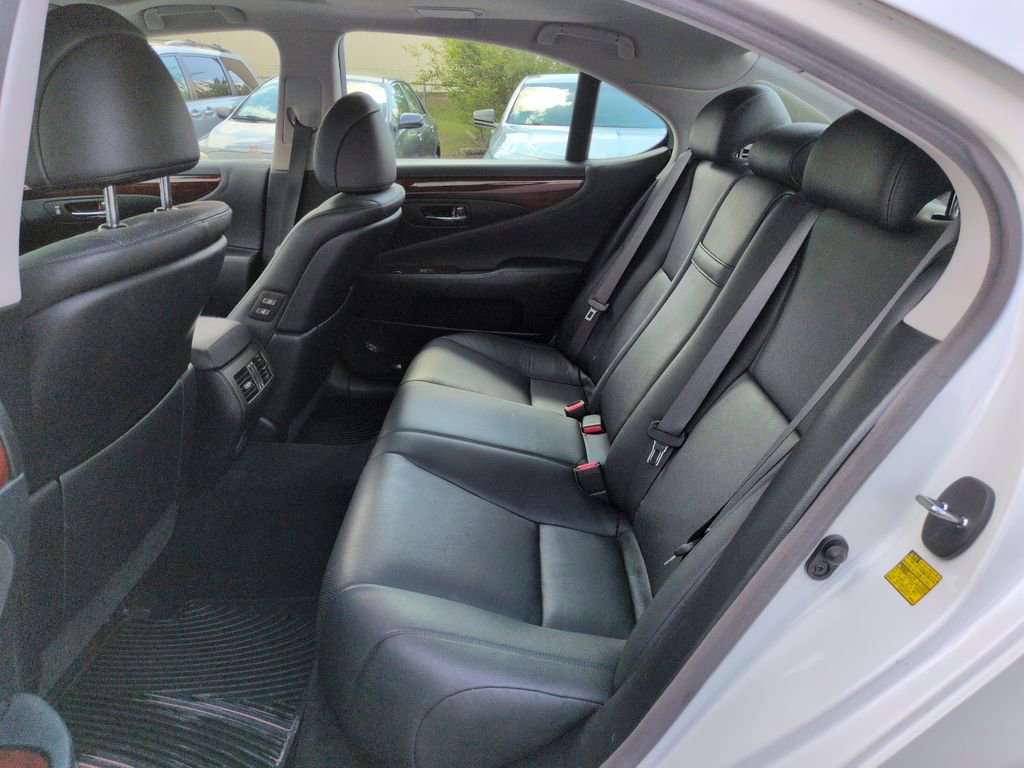 Used 2009 Lexus LS 460 AWD image 25