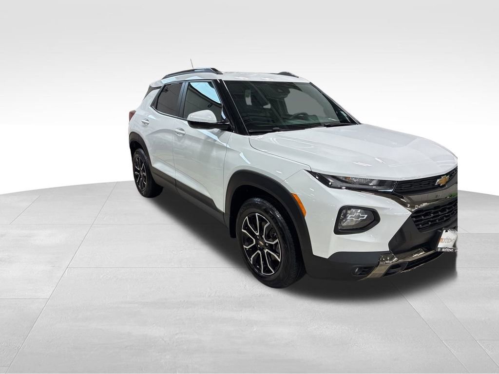 Used 2023 Chevrolet TrailBlazer ACTIV w/ Convenience Package image 4