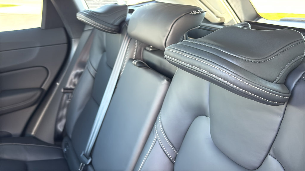 New 2027 Volvo XC60 B5 Ultra AWD/4WD image 11